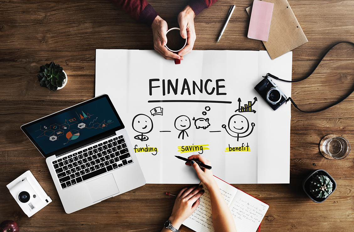 AI Disrupts Finance in 2025